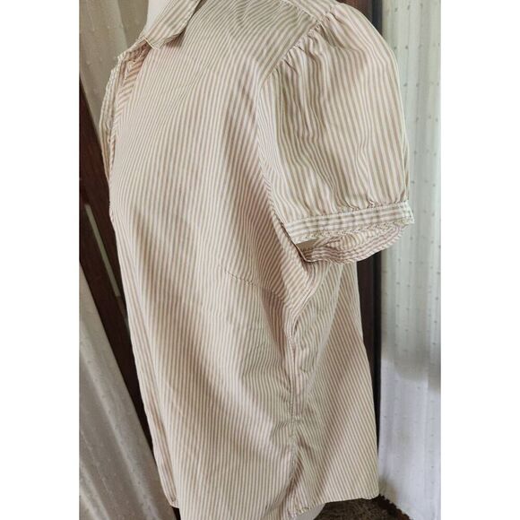 Gap striped button-up top - Picture 4 of 8